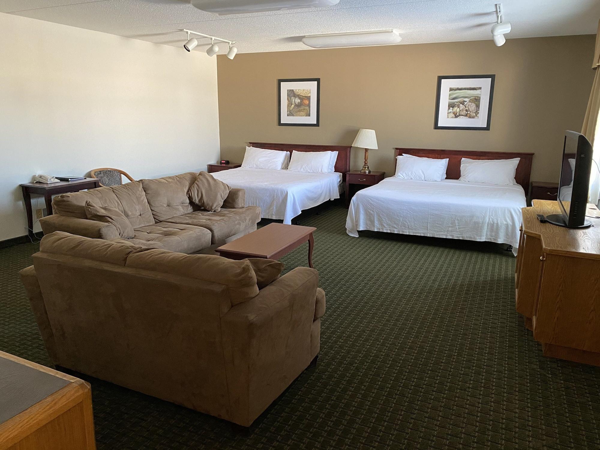 Ramada By Wyndham Thunder Bay Airlane Hotel Esterno foto